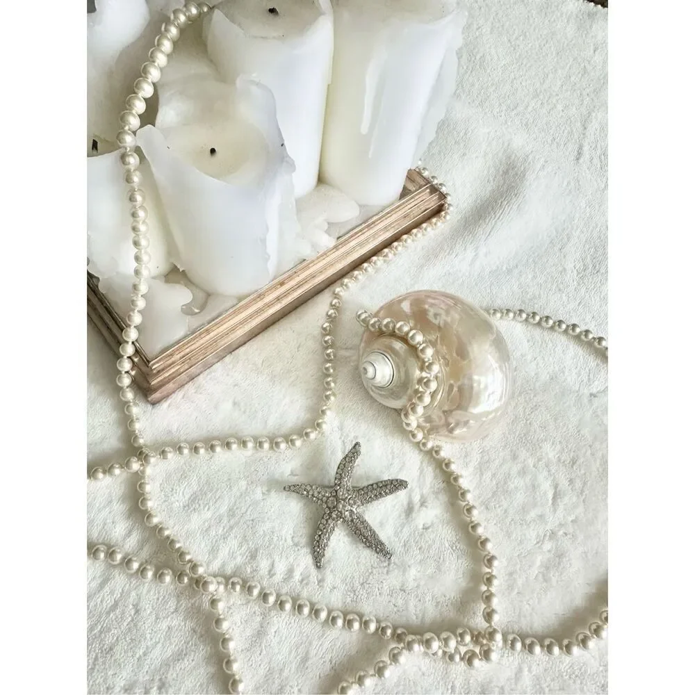 Silver color rhinestone starfish brooch ￼